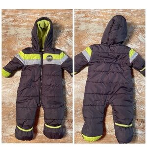 Weatherproof baby snowsuit